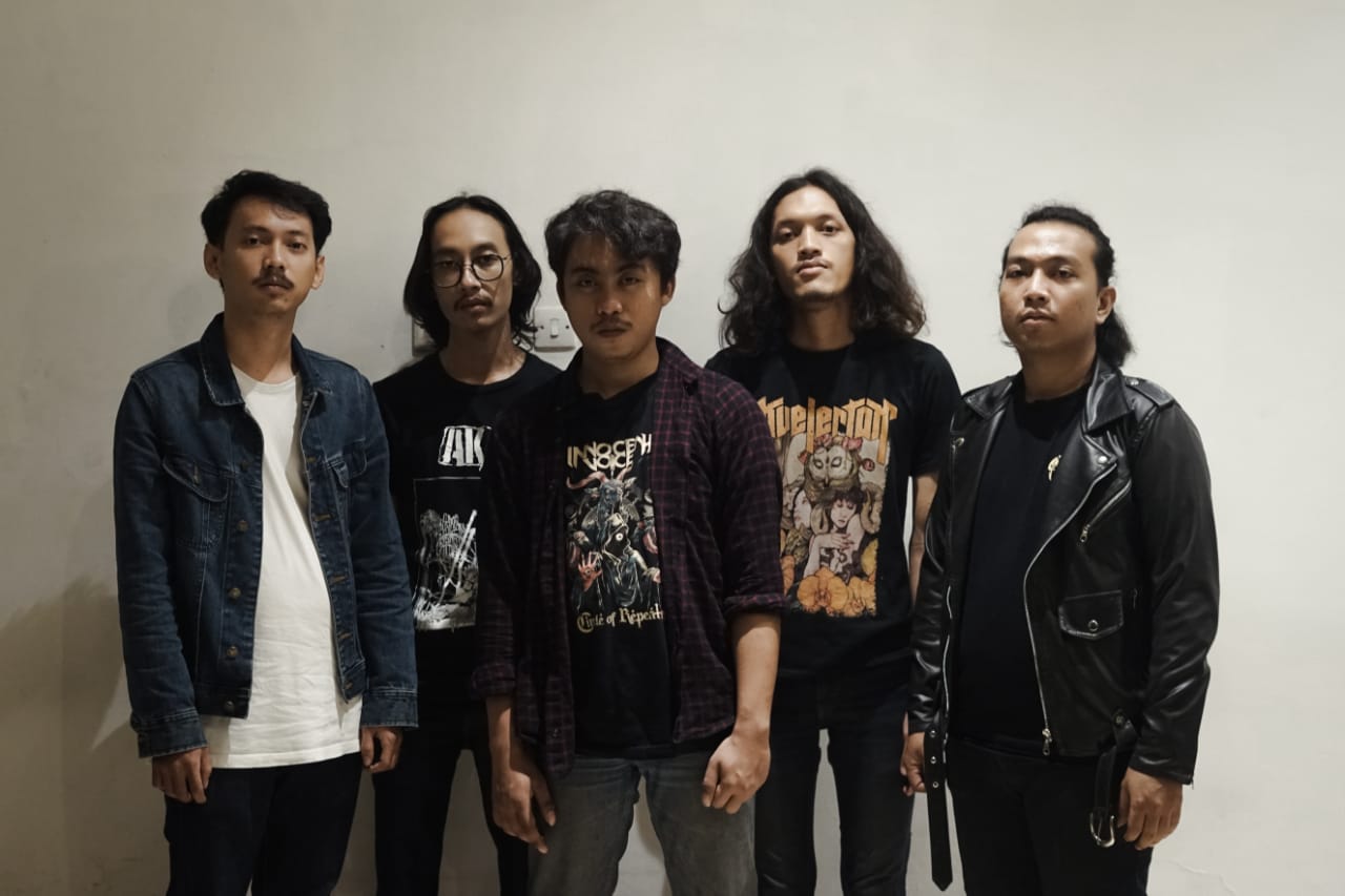 band santikarisma